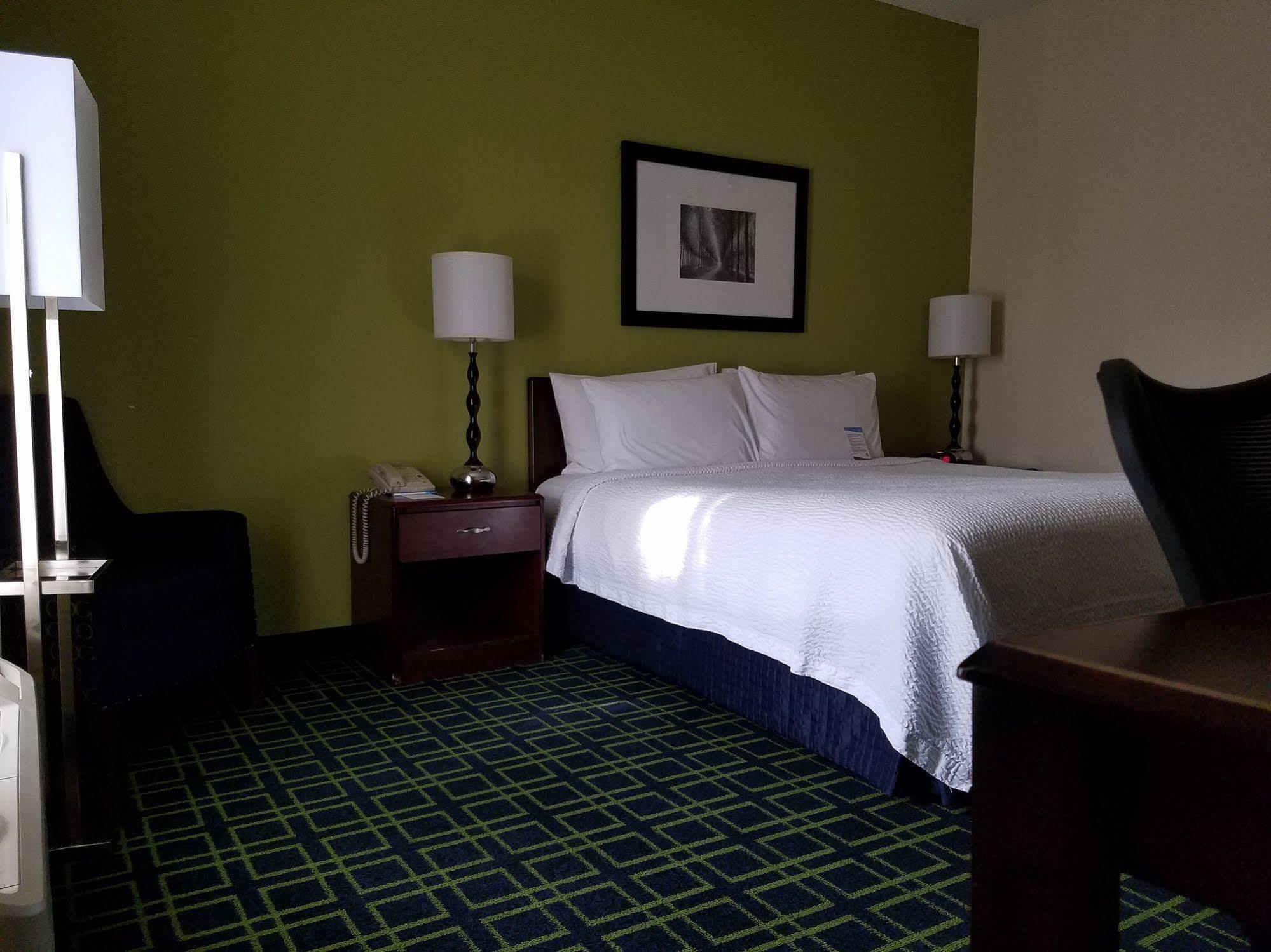 Fairfield Inn By Marriott Denver / Уестминстър Екстериор снимка